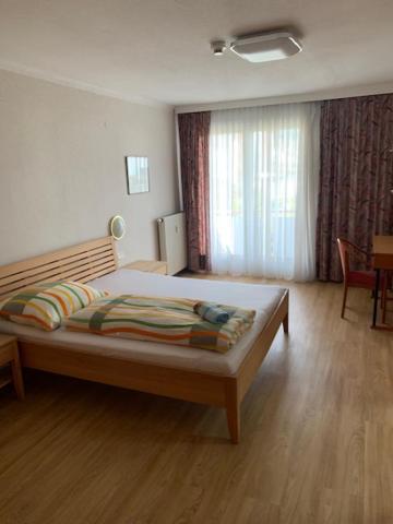 ווארמבאד וילאך Cara Apartments מראה חיצוני תמונה
